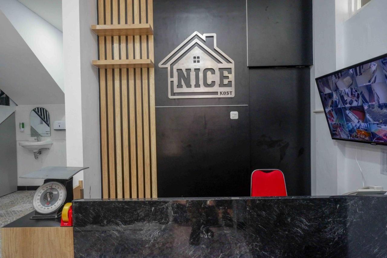 Reddoorz Plus Near Patung Kuda Undip Jatingaleh Esterno foto