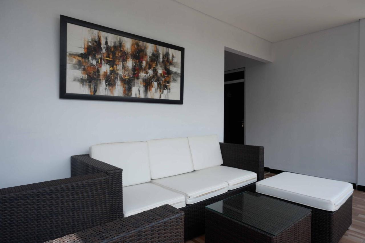 Reddoorz Plus Near Patung Kuda Undip Jatingaleh Esterno foto