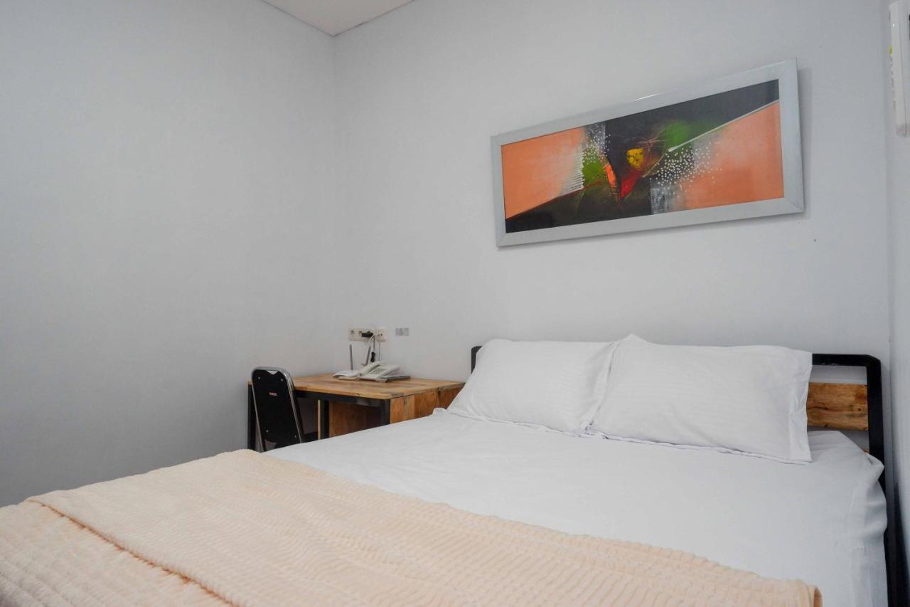 Reddoorz Plus Near Patung Kuda Undip Jatingaleh Esterno foto
